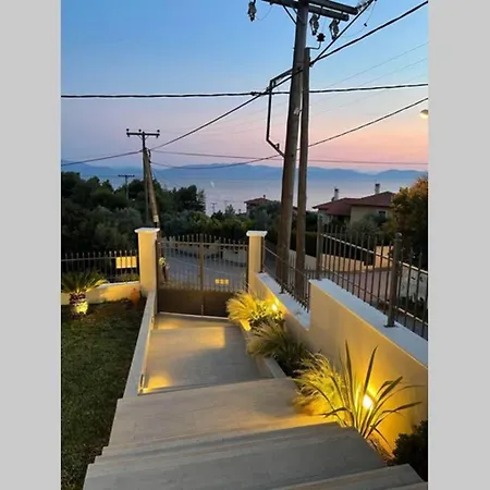 Nyaraló Casa Loukas *