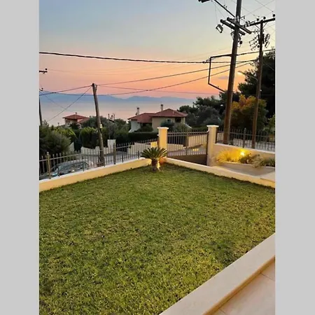 Holiday home Casa Loukas Nerotrivia