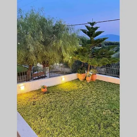 Casa Loukas Holiday home Nerotrivia
